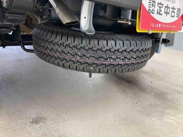 ハイゼットトラックスタンダード衝突被害軽減ブレーキ　横滑り防止装置　オートマチックハイビーム　アイドリングストップ　エアコン　エアバッグ　手動式ウィンドウ　オートライト　ＡＢＳ　ＣＶＴ　パートタイム４ＷＤ　マニュアルレベリング（岐阜県）の中古車