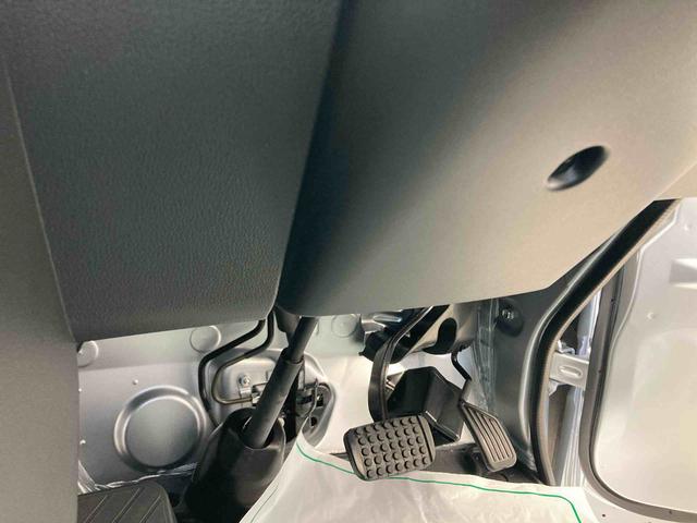 ハイゼットトラックスタンダード衝突被害軽減ブレーキ　横滑り防止装置　オートマチックハイビーム　アイドリングストップ　オートライト　エアコン　エアバッグ　手動式ウィンドウ　パートタイム４ＷＤ　ＣＶＴ　ＡＢＳ　オーディオ　スペアタイヤ（岐阜県）の中古車