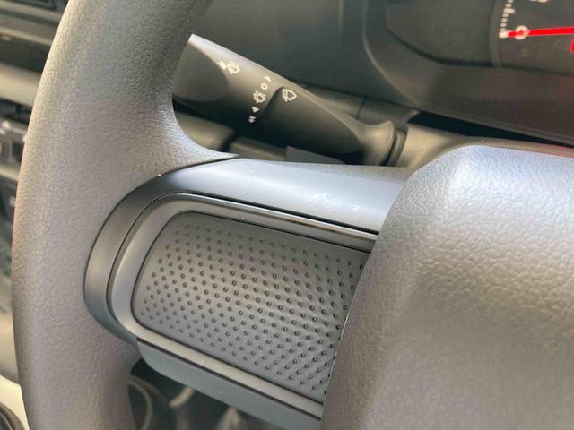ハイゼットトラックスタンダード衝突被害軽減ブレーキ 横滑り防止装置 オートマチックハイビーム アイドリングストップ エアコン エアバッグ 手動式ウィンドウ オートライト オーディオ パートタイム4WD CVT スペアタイヤ ABS(岐阜県)の中古車
