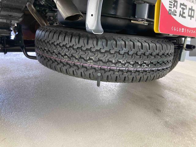 ハイゼットトラックスタンダード衝突被害軽減ブレーキ 横滑り防止装置 オートマチックハイビーム アイドリングストップ エアコン エアバッグ 手動式ウィンドウ オートライト オーディオ パートタイム4WD CVT スペアタイヤ ABS(岐阜県)の中古車