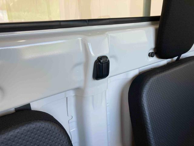 ハイゼットトラックスタンダード衝突被害軽減ブレーキ　横滑り防止装置　オートマチックハイビーム　アイドリングストップ　エアコン　エアバッグ　手動式ウィンドウ　パートタイム４ＷＤ　ＣＶＴ　ＡＢＳ　オーディオ　オートライト　スペアタイヤ（岐阜県）の中古車