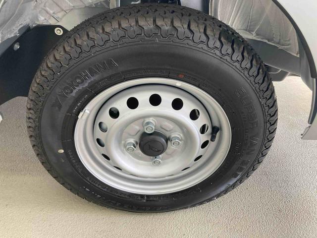 ハイゼットトラックスタンダード衝突被害軽減ブレーキ　横滑り防止装置　オートマチックハイビーム　アイドリングストップ　エアコン　エアバッグ　手動式ウィンドウ　オートライト　パートタイム４ＷＤ　ＭＴ　オーディオ　マニュアルレベリング（岐阜県）の中古車