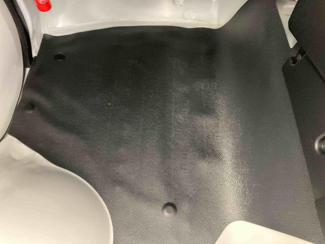 ハイゼットトラックスタンダード衝突被害軽減ブレーキ　横滑り防止装置　オートマチックハイビーム　アイドリングストップ　エアコン　エアバッグ　手動式ウィンドウ　パートタイム４ＷＤ　ＭＴ　スペアタイヤ　オーディオ　ＡＢＳ　走行距離５キロ（岐阜県）の中古車