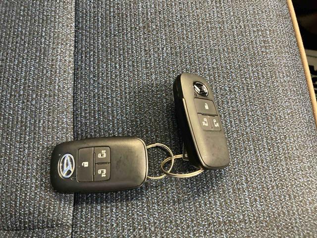 ムーヴキャンバスセオリーＧ衝突被害軽減ブレーキ　横滑り防止装置　オートマチックハイビーム　アイドリングストップ　ステアリングスイッチ　オートライト　キーフリーシステム　オートエアコン　両側電動スライドドア　純正ホイールキャップ（岐阜県）の中古車