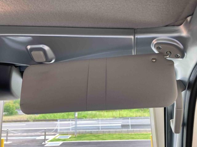 ハイゼットトラックスタンダード衝突被害軽減ブレーキ　横滑り防止装置　オートマチックハイビーム　アイドリングストップ　オートライト　エアコン　エアバッグ　手動式ウィンドウ　バイザー　マット　パートタイム４ＷＤ　ＣＶＴ　スペアタイヤ（岐阜県）の中古車