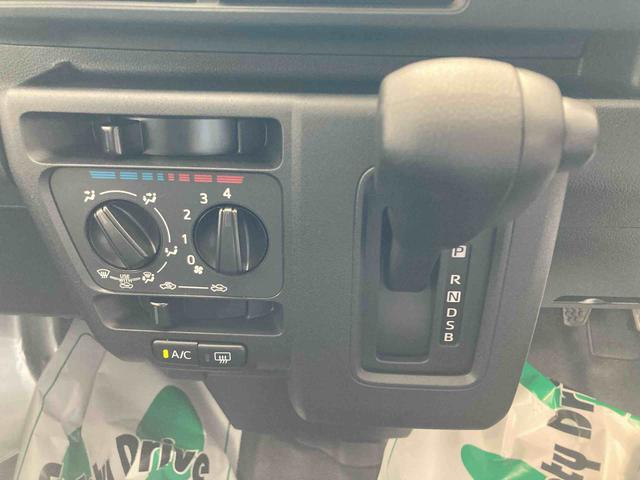 ハイゼットカーゴＤＸ衝突被害軽減ブレーキ　横滑り防止装置　オートマチックハイビーム　アイドリングストップ　両側スライドドア　キーレス　エアコン　エアバッグ　パワーウィンドウ　パートタイム４ＷＤ　ＣＶＴ　オートライト（岐阜県）の中古車