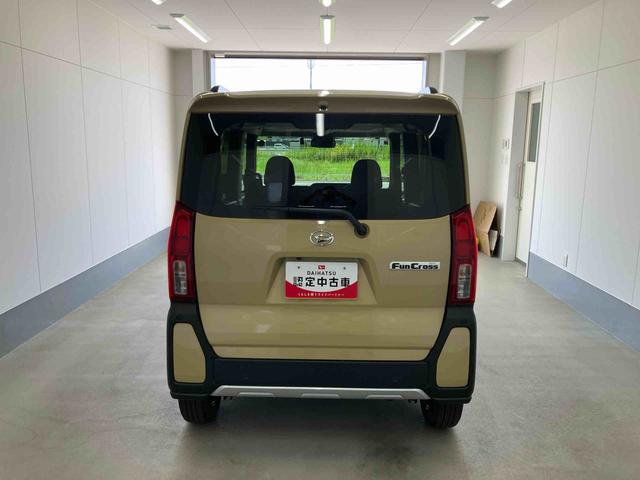 タント 中古車 ファンクロスリミテッド衝突被害軽減ブレーキ　横滑り防止装置　オートマチックハイビーム　アイドリングストップ　ステアリングスイッチ　オートライト　キーフリーシステム　オートエアコン　両側電動スライドドア　純正アルミホイール