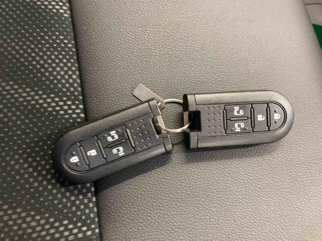 タントカスタムX トップエディションリミテッドSAIII衝突被害軽減ブレーキ 横滑り防止装置 オートマチックハイビーム アイドリングストップ ステアリングスイッチ オートライト キーフリーシステム オートエアコン 両側電動スライドドア 純正アルミホイール(岐阜県)の中古車