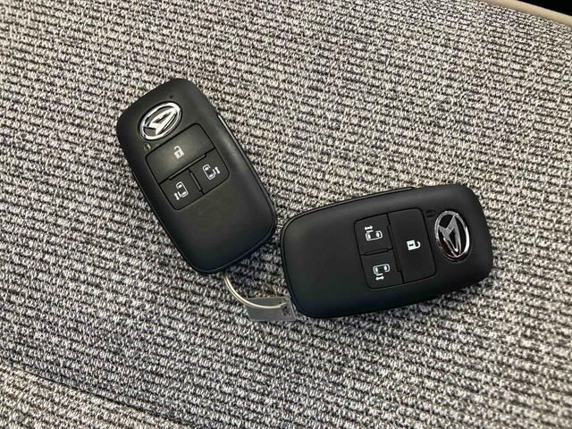 ムーヴキャンバスストライプスＧ衝突被害軽減ブレーキ　横滑り防止装置　オートマチックハイビーム　アイドリングストップ　ステアリングスイッチ　オートライト　キーフリーシステム　オートエアコン　両側電動スライドドア　純正ホイールキャップ（岐阜県）の中古車