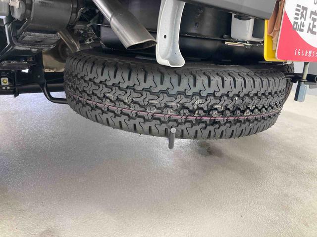 ハイゼットトラックスタンダード衝突被害軽減ブレーキ　横滑り防止装置　オートマチックハイビーム　アイドリングストップ　オートライト　エアコン　エアバッグ　手動式ウィンドウ　パートタイム４ＷＤ　ＣＶＴ　ＡＢＳ　オーディオ　スペアタイヤ（岐阜県）の中古車