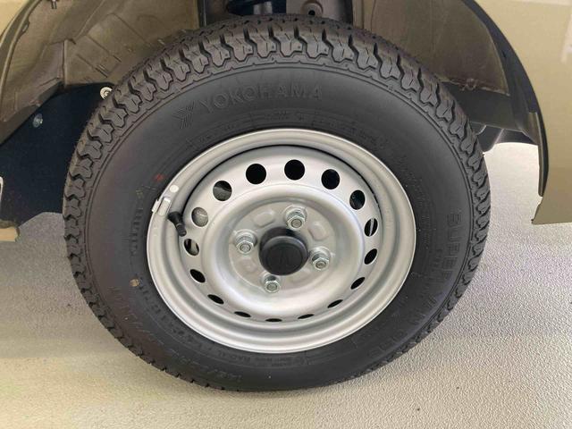ハイゼットトラックスタンダード衝突被害軽減ブレーキ　横滑り防止装置　オートマチックハイビーム　アイドリングストップ　エアコン　エアバッグ　バイザー　マット　オートライト　２ＷＤ　ＭＴ　ＡＢＳ　オーディオ　手動ウィンドウ　オーディオ（岐阜県）の中古車
