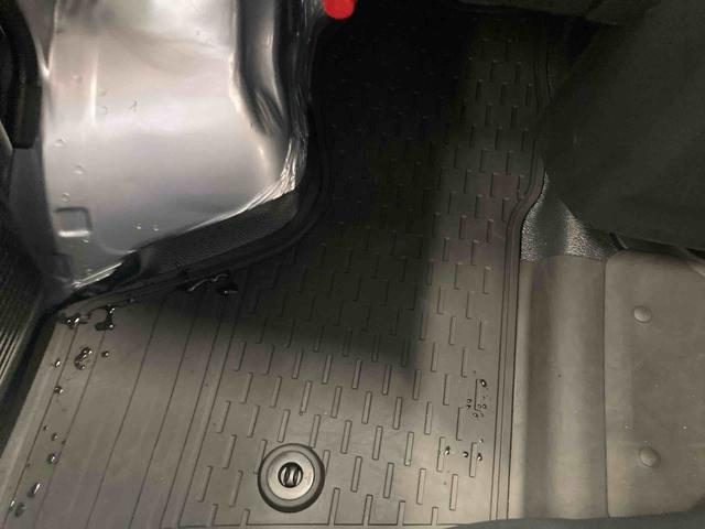 ハイゼットカーゴDX衝突被害軽減ブレーキ 横滑り防止装置 オートマチックハイビーム アイドリングストップ 両側スライドドア キーレス エアコン エアバッグ パワーウィンドウ バイザー マット 2WD MT オーディオ(岐阜県)の中古車