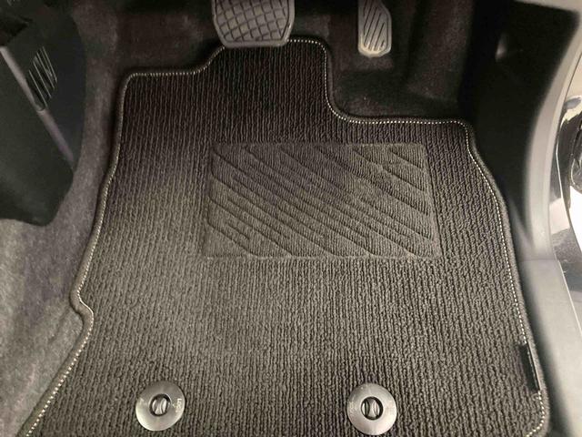 タントカスタムＲＳリミテッド衝突被害軽減ブレーキ　横滑り防止装置　オートマチックハイビーム　アイドリングストップ　ステアリングスイッチ　オートライト　キーフリーシステム　オートエアコン　両側電動スライドドア　純正アルミホイール（岐阜県）の中古車