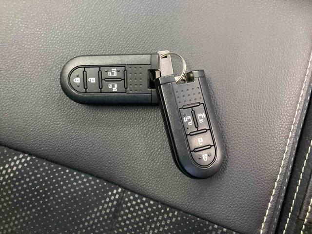 タントカスタムＸ　トップエディションＶＳ　ＳＡIII衝突被害軽減ブレーキ　横滑り防止装置　オートマチックハイビーム　アイドリングストップ　ステアリングスイッチ　オートライト　キーフリーシステム　オートエアコン　両側電動スライドドア　純正アルミホイール（岐阜県）の中古車
