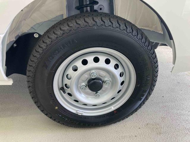 ハイゼットトラックスタンダード衝突被害軽減ブレーキ 横滑り防止装置 オートマチックハイビーム アイドリングストップ エアコン エアバッグ 手動式ウィンドウ オートライト パートタイム4WD CVT ABS オーディオ スペアタイヤ(岐阜県)の中古車