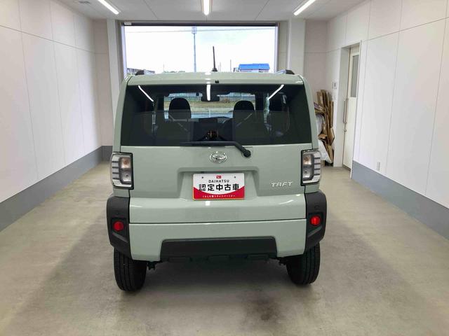 タフト 中古車 Ｇターボ衝突被害軽減ブレーキ　横滑り防止装置　オートマチックハイビーム　アイドリングストップ　ステアリングスイッチ　オートライト　キーフリーシステム　オートエアコン　バイザー　マット　純正アルミホイール