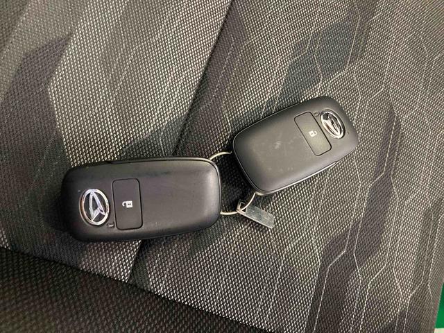 タフトＧ　クロムベンチャー衝突被害軽減ブレーキ　横滑り防止装置　オートマチックハイビーム　アイドリングストップ　ステアリングスイッチ　オートライト　キーフリーシステム　オートエアコン　バイザー　マット　純正アルミホイール（岐阜県）の中古車