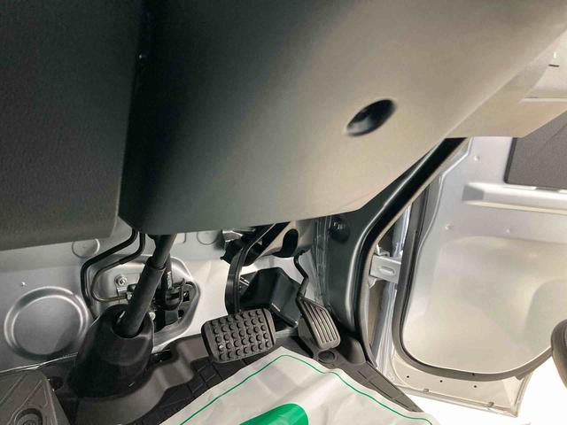 ハイゼットトラックジャンボエクストラ衝突被害軽減ブレーキ　横滑り防止装置　オートマチックハイビーム　アイドリングストップ　エアコン　エアバッグ　パワーウィンドウ　電動格納式ドアミラー　バイザー　マット　パートタイム４ＷＤ　ＣＶＴ　ＡＢＳ（岐阜県）の中古車