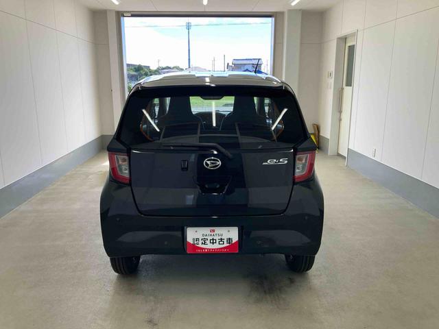 ミライース 中古車 Ｌ　ＳＡＩＩＩ衝突被害軽減ブレーキ　横滑り防止装置　オートマチックハイビーム　アイドリングストップ　キーレス　エアコン　エアバッグ　パワーウィンドウ　純正ホイールキャップ　ＣＶＴ　ＡＢＳ　２ＷＤ　オートライト