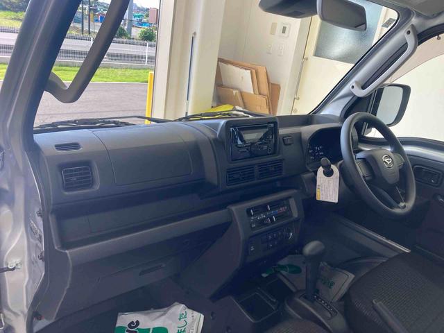 ハイゼットトラックEXT衝突被害軽減ブレーキ 横滑り防止装置 オートマチックハイビーム アイドリングストップ キーフリーシステム エアコン エアバッグ パワーウィンドウ 電動格納式ドアミラー バイザー マット 2WD CVT(岐阜県)の中古車