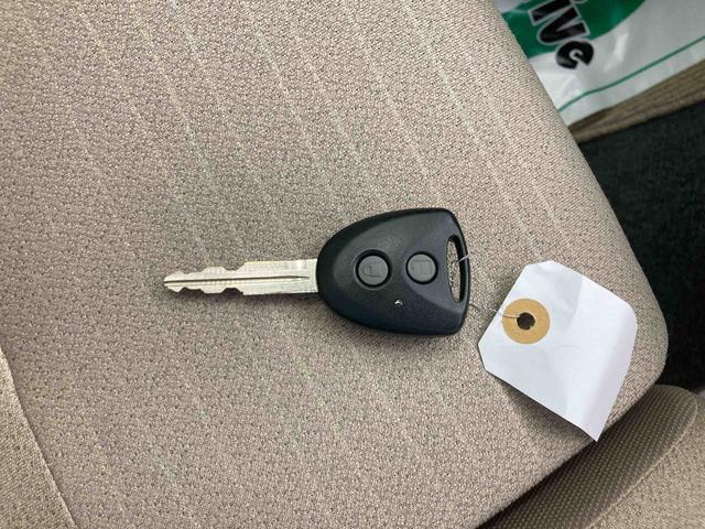 ムーヴＬ　ＳＡ衝突被害軽減ブレーキ　横滑り防止装置　キーレス　エアコン　エアバッグ　パワーウィンドウ　電動格納式ドアミラー　ベンチシート　純正ホイールキャップ　ナビ　バックカメラ　ドライブレコーダー　ＣＶＴ　ＡＢＳ（岐阜県）の中古車