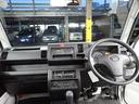 衝突被害軽減ブレーキ　横滑り防止装置　パートタイム４ＷＤ　５速ＭＴ車　純正オーディオ　バイザー　マット　フロアマット　ゲートプロテクター　スペアタイヤ　エアコン　手動式ウィンドウ　マニュアルレベリング（岐阜県）の中古車