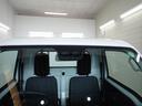 衝突被害軽減ブレーキ　横滑り防止装置　アイドリングストップ　パートタイム４ＷＤ　ＣＶＴ　純正オーディオ　マニュアルレベリング　エアコン　エアバッグ　手動式ウィンドウ　スペアタイヤ　荷台マット（岐阜県）の中古車