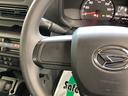 衝突被害軽減ブレーキ　横滑り防止装置　４ＷＤ　ＣＶＴ　エアコン　パワステ　オートハイビーム　アイドリングストップ　ＬＥＤオートライト　キーフリーシステム　マット（岐阜県）の中古車