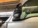 衝突被害軽減ブレーキ　横滑り防止装置　４ＷＤ　ＣＶＴ　エアコン　パワステ　オートハイビーム　アイドリングストップ　ＬＥＤオートライト　キーフリーシステム　マット（岐阜県）の中古車