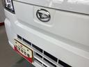 衝突被害軽減ブレーキ　横滑り防止装置　４ＷＤ　ＭＴ　エアコン　パワステ　ラジオ　オートハイビーム　アイドリングストップ　オートライト　マット　バイザー（岐阜県）の中古車
