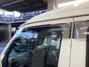 衝突被害軽減ブレーキ　横滑り防止装置　４ＷＤ　ＭＴ　エアコン　パワステ　ＣＤチューナー　オートハイビーム　アイドリングストップ　オートライト　キーレス　マット　バイザー（岐阜県）の中古車