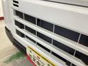衝突被害軽減ブレーキ　横滑り防止装置　４ＷＤ　ＣＶＴ　エアコン　パワステ　ラジオ　オートハイビーム　アイドリングストップ　オートライト　マット　バイザー（岐阜県）の中古車