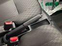 衝突被害軽減ブレーキ　横滑り防止装置　４ＷＤ　ＣＶＴ　エアコン　パワステ　ラジオ　オートハイビーム　アイドリングストップ　オートライト　キーレス　マット（岐阜県）の中古車