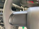 衝突被害軽減ブレーキ　横滑り防止装置　４ＷＤ　ＣＶＴ　エアコン　パワステ　ラジオ　オートハイビーム　アイドリングストップ　オートライト　マット（岐阜県）の中古車