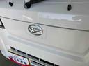 衝突被害軽減ブレーキ　横滑り防止装置　４ＷＤ　ＣＶＴ　エアコン　パワステ　ラジオ　オートハイビーム　アイドリングストップ　オートライト　マット（岐阜県）の中古車