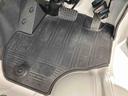 衝突被害軽減ブレーキ　横滑り防止装置　４ＷＤ　ＣＶＴ　エアコン　パワステ　ラジオ　オートハイビーム　アイドリングストップ　オートライト　マット（岐阜県）の中古車