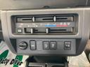 キーレス　エアコン　エアバッグ　パワーウィンドウ　バイザー　マット　ＣＤオーディオ　ゲートプロテクター　パートタイム４ＷＤ　ＡＴ　衝突被害軽減ブレーキ　横滑り防止装置　走行距離６６，９３９キロ（岐阜県）の中古車