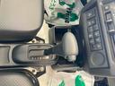 衝突被害軽減ブレーキ　横滑り防止装置　オートマチックハイビーム　アイドリングストップ　エアコン　エアバッグ　手動式ウィンドウ　マット　オートライト　パートタイム４ＷＤ　ＣＶＴ　オーディオ　スペアタイヤ（岐阜県）の中古車