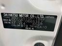 衝突被害軽減ブレーキ　横滑り防止装置　オートマチックハイビーム　アイドリングストップ　マット　エアコン　エアバッグ　手動式ウィンドウ　オートライト　ＡＢＳ　ＣＶＴ　パートタイム４ＷＤ　オーディオ（岐阜県）の中古車