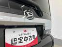 衝突被害軽減ブレーキ　横滑り防止装置　オートマチックハイビーム　アイドリングストップ　ステアリングスイッチ　オートライト　キーフリーシステム　オートエアコン　純正アルミホイール　バイザー　マット（岐阜県）の中古車