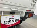 衝突被害軽減ブレーキ　横滑り防止装置　オートマチックハイビーム　アイドリングストップ　エアコン　エアバッグ　手動式ウィンドウ　パートタイム４ＷＤ　ＭＴ　スペアタイヤ　オーディオ　ＡＢＳ　走行距離５キロ（岐阜県）の中古車