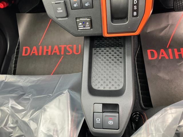 タフトＧ１５インチアルミホイール　オートレベリング機能付フルＬＥＤヘッドランプ　ＬＥＤフォグランプ　本革巻ステアリングホイール　本革巻インパネセンターシフト　ＴＦＴカラーマルチインフォメーションディスプレイ（静岡県）の中古車