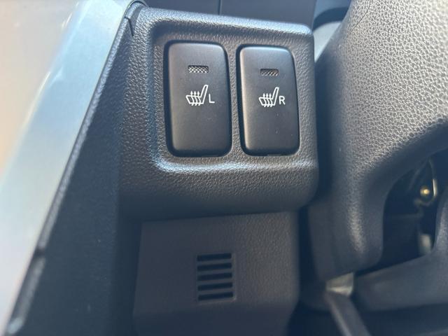 キャストアクティバＧ　リミテッド　ＳＡIII１５インチアルミホイール　ＬＥＤヘッドランプ　ＬＥＤフォグランプ　革巻きチルトステアリング　ＵＶカットガラス（静岡県）の中古車