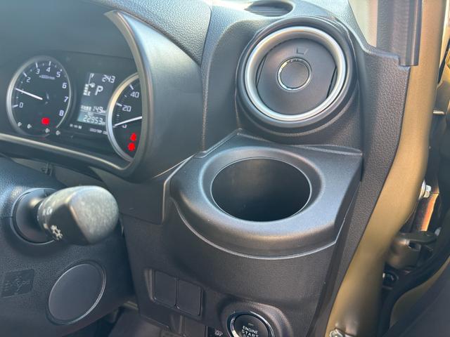 キャストアクティバＧ　リミテッド　ＳＡIII１５インチアルミホイール　ＬＥＤヘッドランプ　ＬＥＤフォグランプ　革巻きチルトステアリング　ＵＶカットガラス（静岡県）の中古車