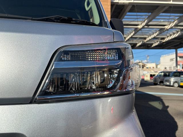 ハイゼットカーゴデラックスSAIII2WD 4AT 撥水フルファブリックシート表皮 オーバーヘッドシェルフ アッパートレイ キーレスエントリー ユースフルナット(31ヶ所)(静岡県)の中古車