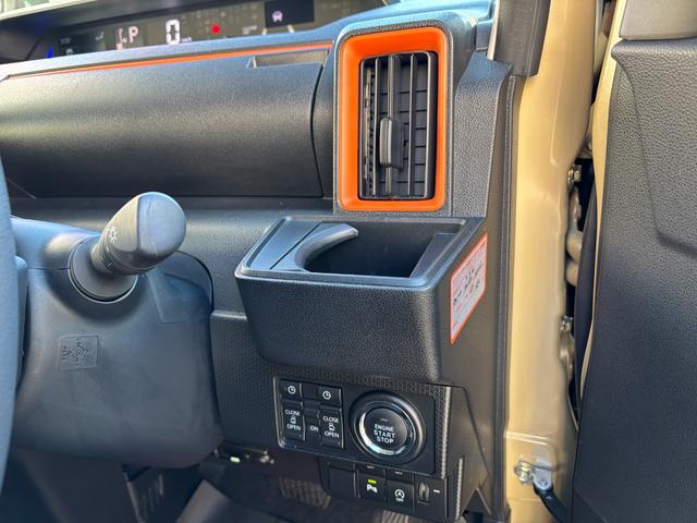 タントファンクロスターボ15インチアルミホイール キーフリーシステム プッシュボタンスタート オートエアコン(プッシュ式) フルLEDヘッドランプ オート格納式カラードドアミラー 本革巻ステアリングホイール(静岡県)の中古車