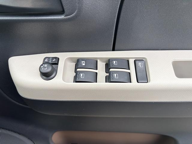 ミラトコットＧ　リミテッド　ＳＡIII１４インチフルホイールキャップ　オートエアコン（プッシュ式）　ＵＶ＆ＩＲカットガラス　キーフリーシステム　ＬＥＤヘッドランプ　ＵＳＢ電源ソケット（静岡県）の中古車