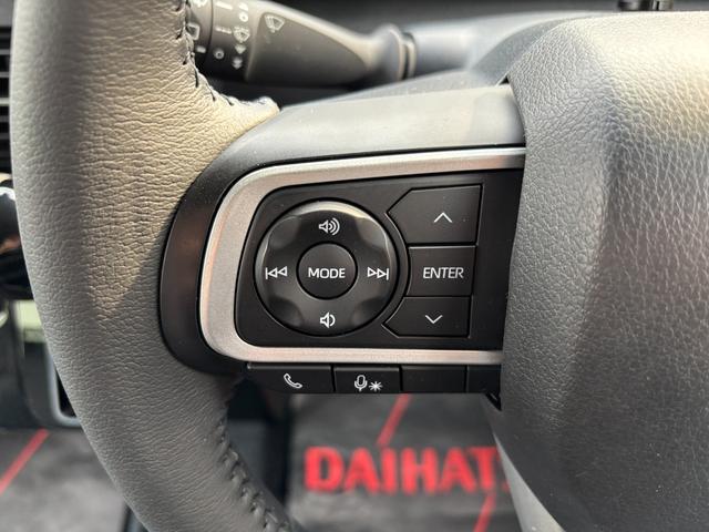 タントカスタムＲＳ１５インチアルミホイール　キーフリーシステム　プッシュボタンスタート　オートエアコン（プッシュ式）　フルＬＥＤヘッドランプ　オート格納式カラードドアミラー　本革巻ステアリングホイール（静岡県）の中古車