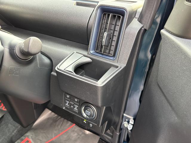 タントカスタムＲＳ１５インチアルミホイール　キーフリーシステム　プッシュボタンスタート　オートエアコン（プッシュ式）　フルＬＥＤヘッドランプ　オート格納式カラードドアミラー　本革巻ステアリングホイール（静岡県）の中古車