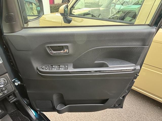 タントカスタムＲＳ１５インチアルミホイール　キーフリーシステム　プッシュボタンスタート　オートエアコン（プッシュ式）　フルＬＥＤヘッドランプ　オート格納式カラードドアミラー　本革巻ステアリングホイール（静岡県）の中古車